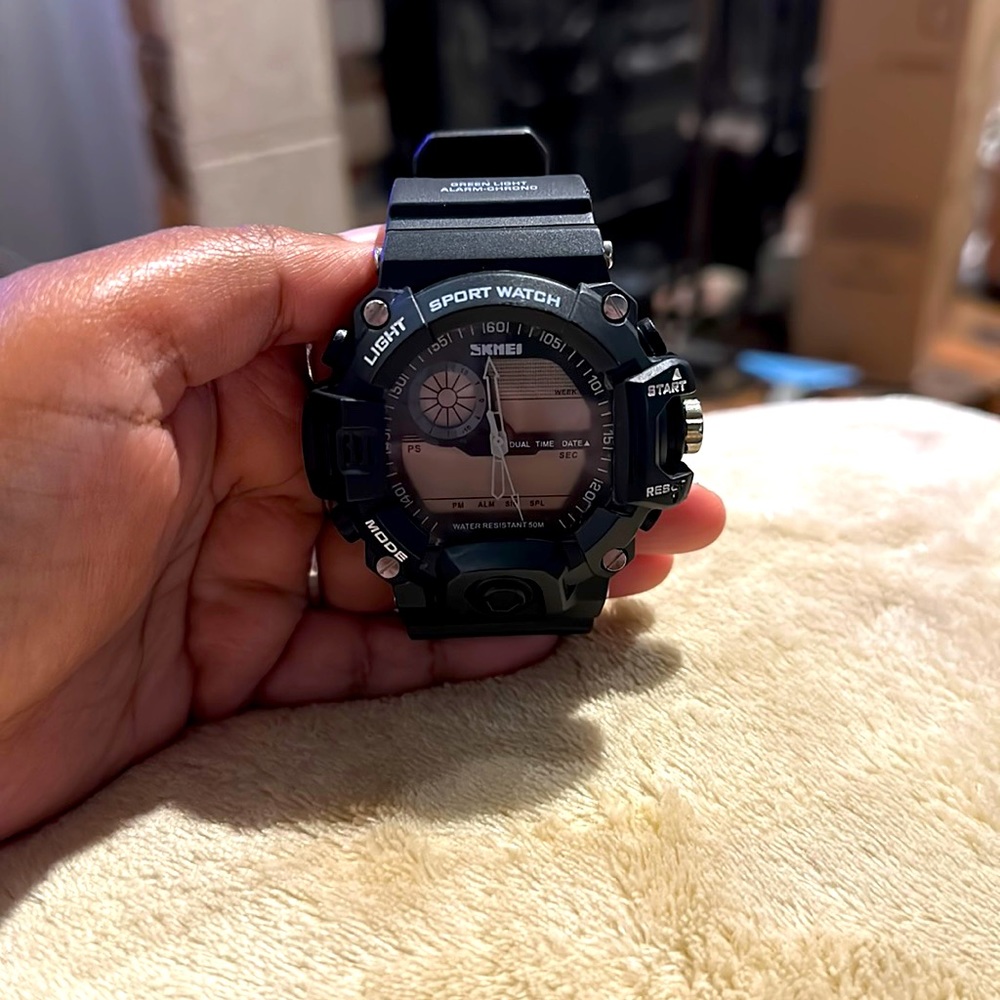 Black Water Resistant Sports Watch